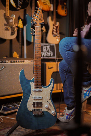 Soloking MS-1 Classic Flat Top FMN Roasted Flame Maple Neck HSS Electric Guitar - Jeans Pacific Blue