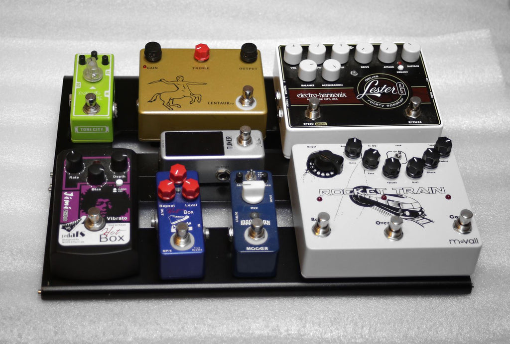 Caline CB-106 Portable Pedalboard (13.8 x 11)