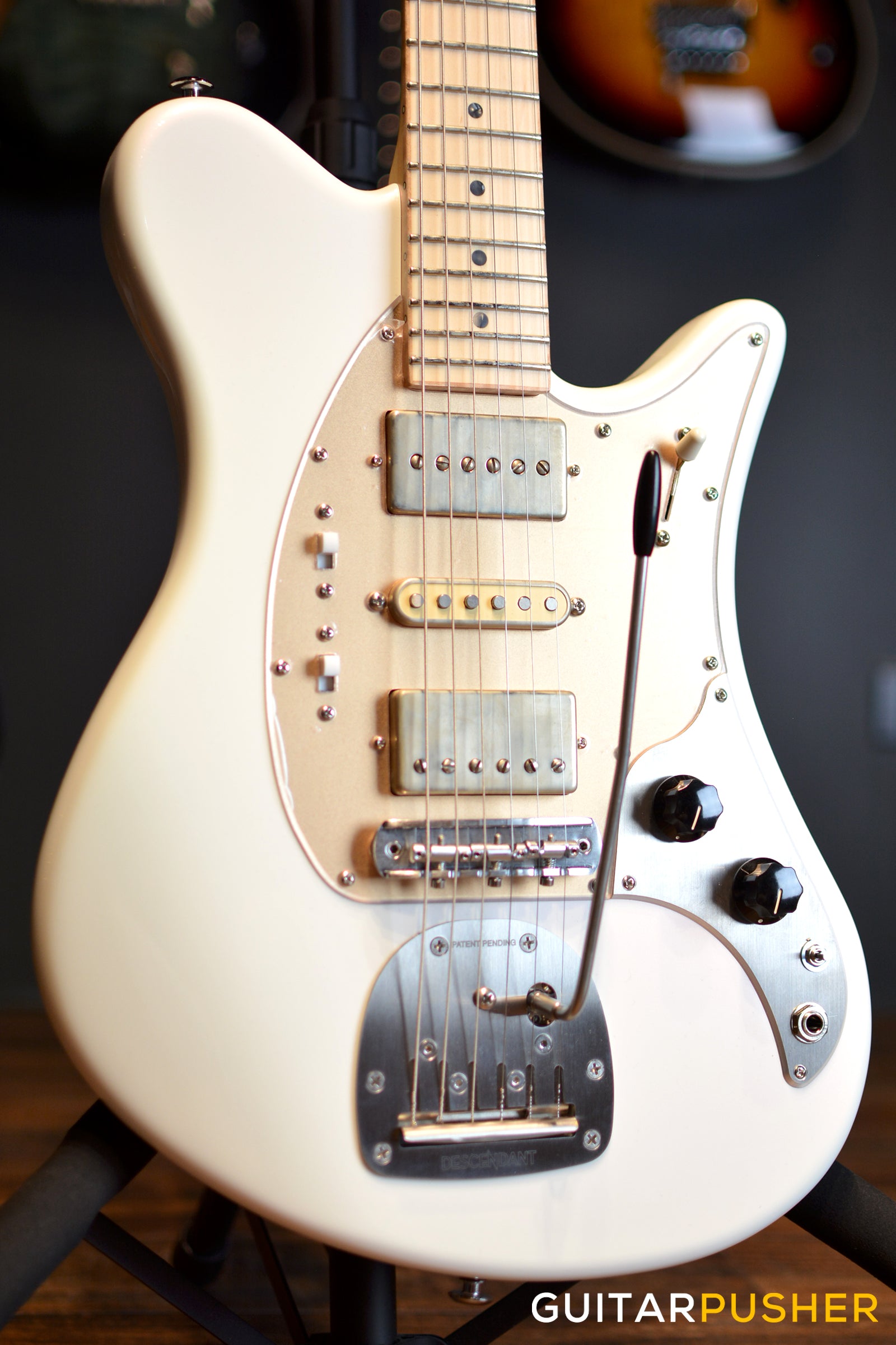 Oopegg Trailbreaker Mark-I H-S-P90 Metallic White Pearl – GuitarPusher