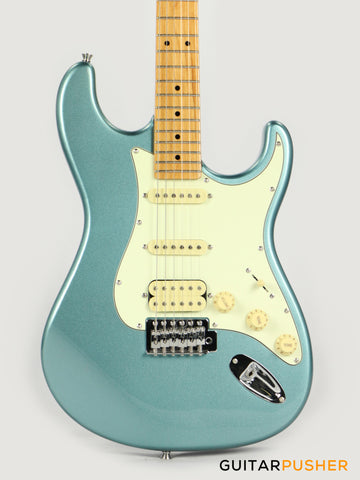 Tagima TG-540 HSS S-Style Woodstock Series - Lake Placid Blue