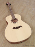 Baton Rouge AR61S/A Grand Auditorium Canadian Spruce (no cutaway/no pickup) with Gigbag - GuitarPusher