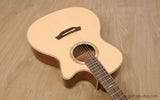 Baton Rouge AR65S/ACE Grand Auditorium European Spruce with Gigbag - GuitarPusher