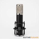 Lauten Audio Black Series LA-320 Large Diaphragm Tube Condenser Microphone