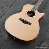 Baton Rouge X6C/AC Andrew Foy Signature Grand Auditorium Cedar - No Pickup - GuitarPusher